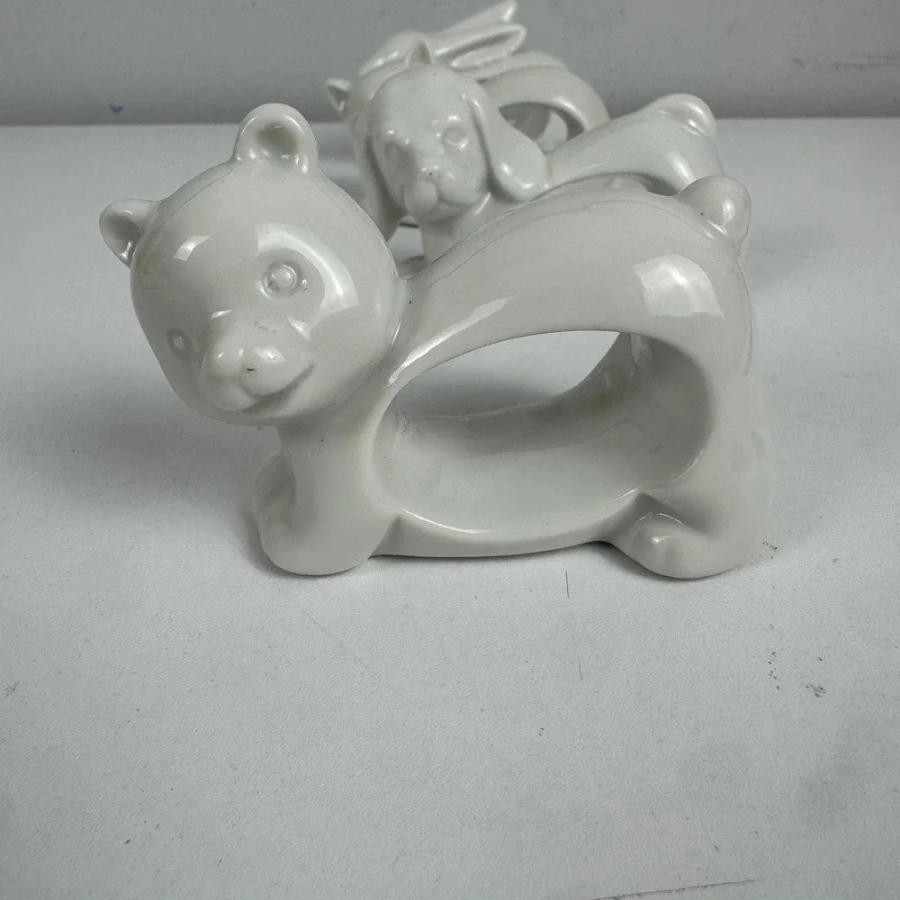 Vtg White Ceramic Animal Napkin Rings‎ Set of 4 Bear Cat Rabbit Dog whimsical